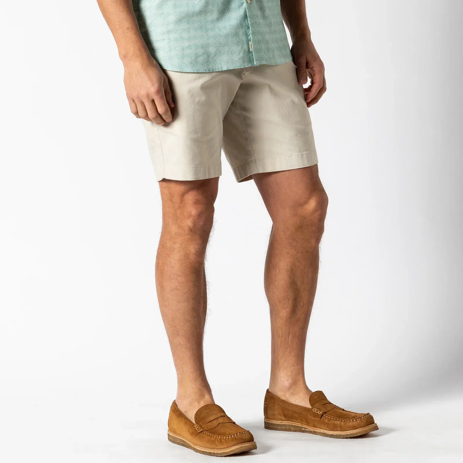 Duck Head Shorts 9" Gold School Chino Short in Stone