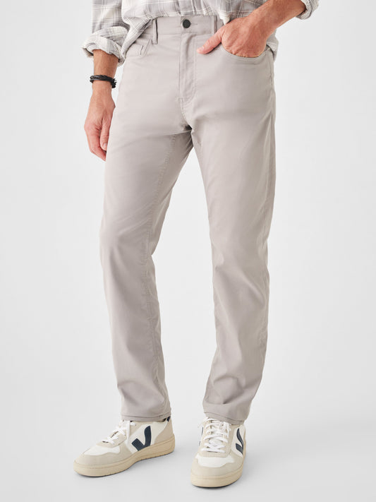 Faherty 5-Pockets Movement™ 5-Pocket Pant - Fossil