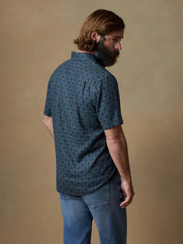 Faherty Camp Shirt Breeze Shirt in Spruce Lotus Tile