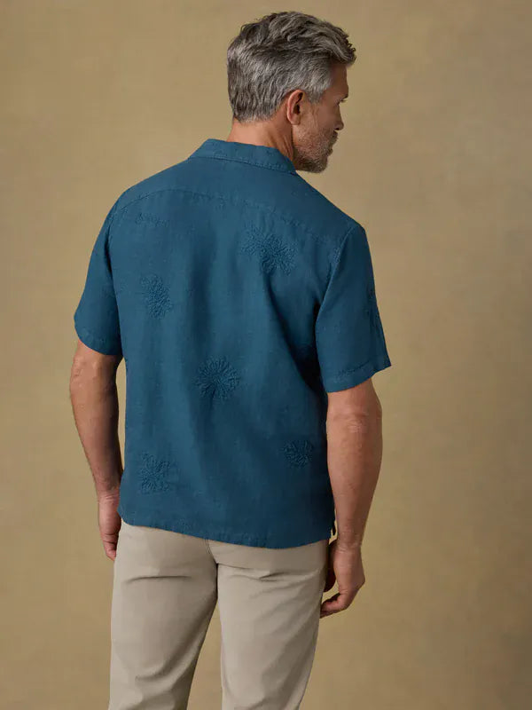 Faherty Camp Shirt Short-Sleeve Embroidered Shirt in Pacific Tides