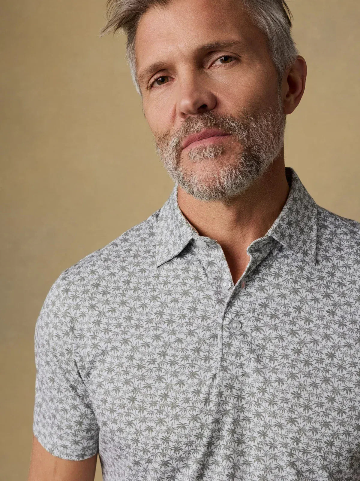Faherty Polos Short-Sleeve Movement™ Pique Polo in Olive Palm Beach