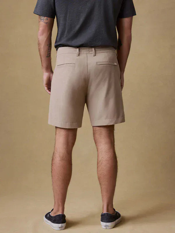 Faherty Shorts All Day Short 2.0 (7") in Khaki