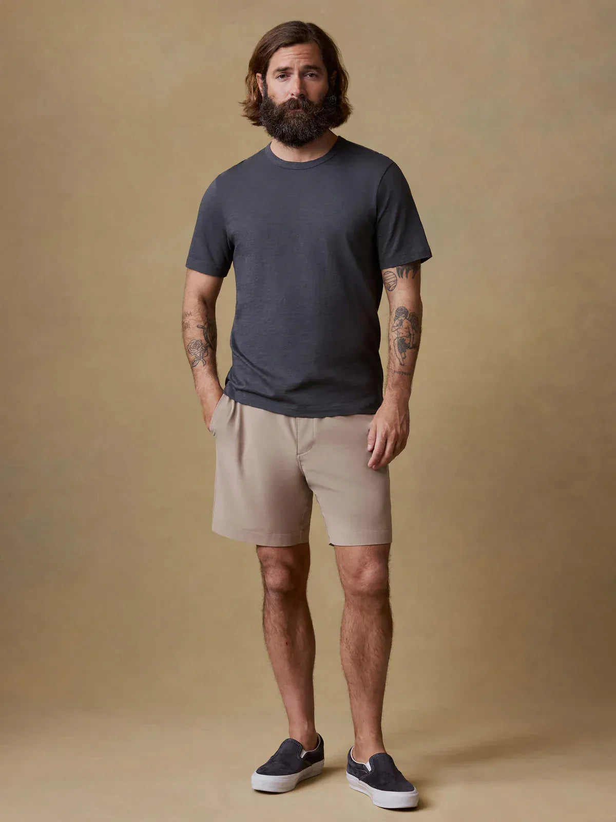 Faherty Shorts All Day Short 2.0 (7") in Khaki