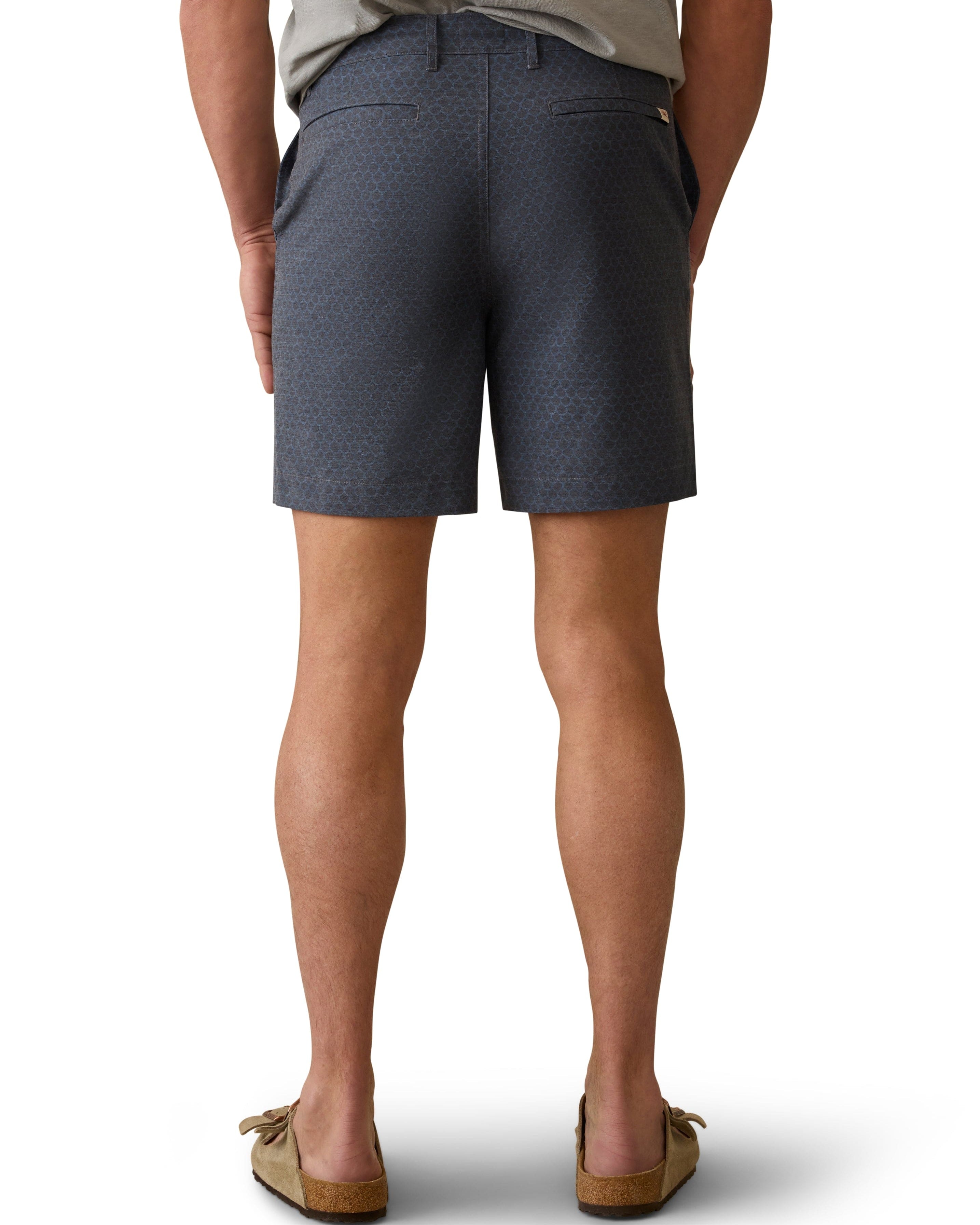 Faherty Shorts All Day Short 2.0 (7") - Midnight Fishscale
