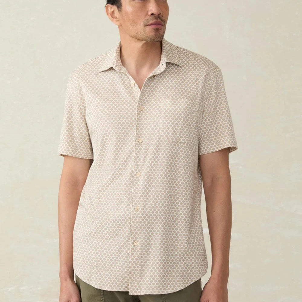 Faherty Sport Shirts Island Sand Fishscale / L Short-Sleeve Hermosa Shirt