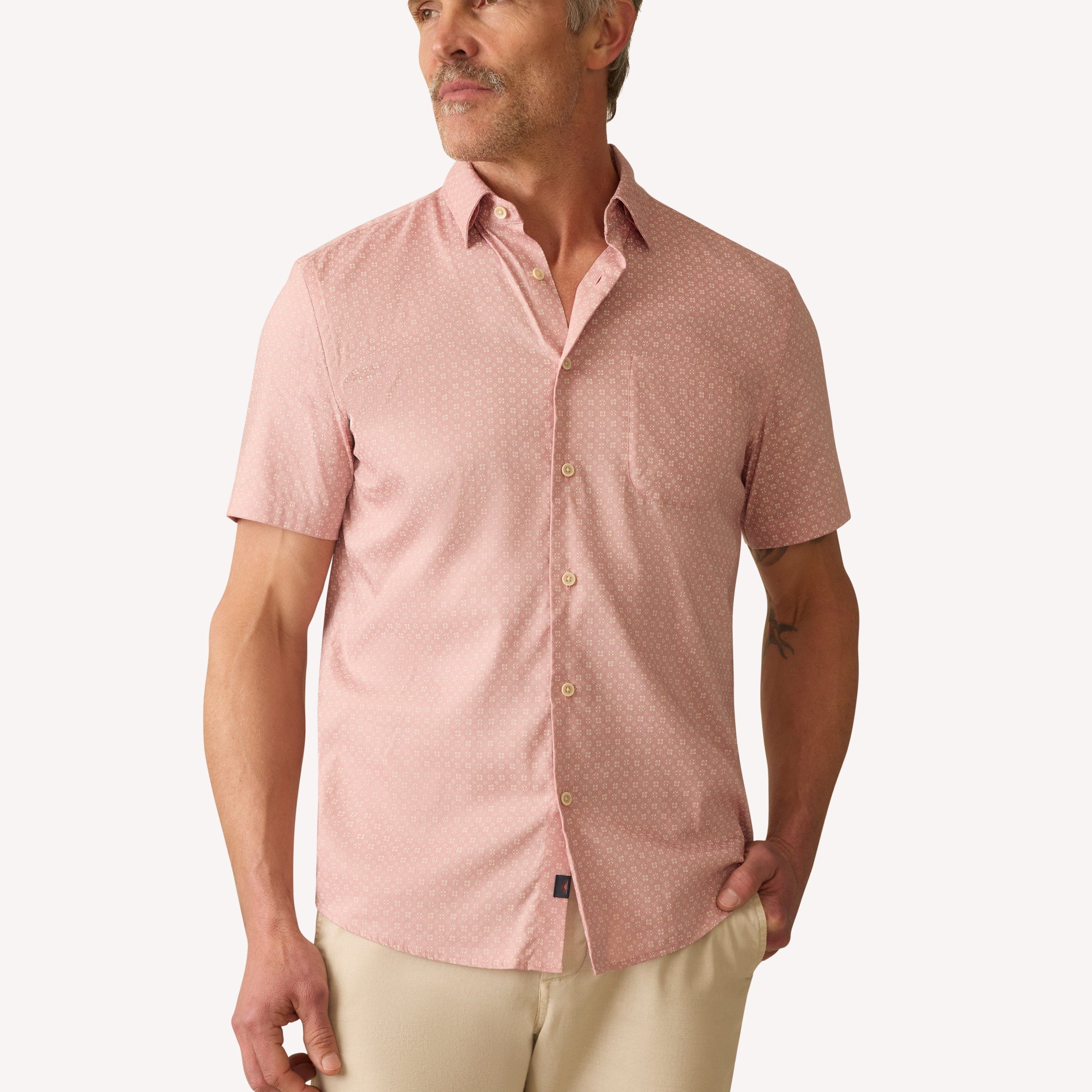 Faherty Sport Shirts Short Sleeve Movement Monterey Shirt - Mauve Blossom Geo