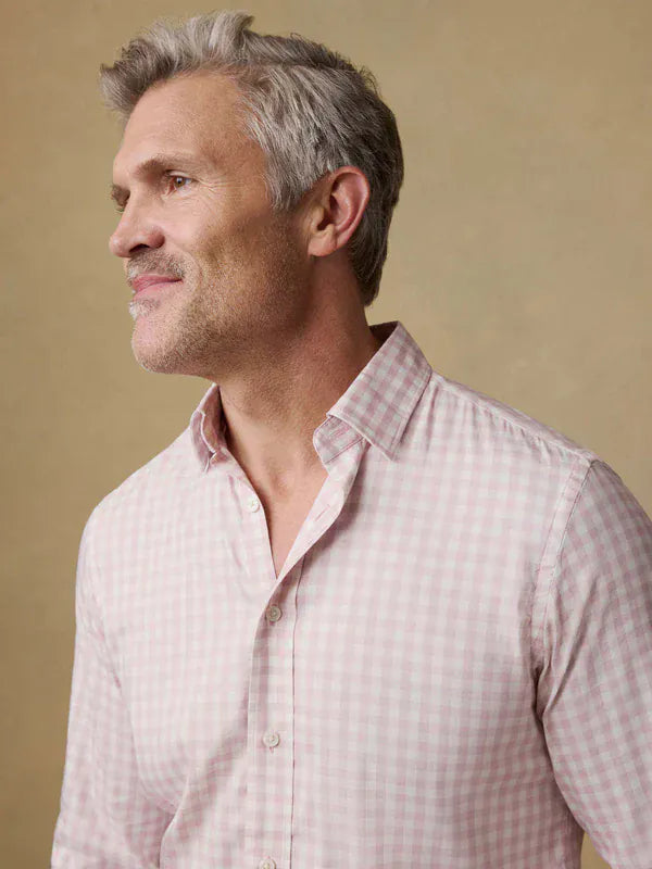 Faherty Sport Shirts The Movement™ Shirt in Rose White Gingham