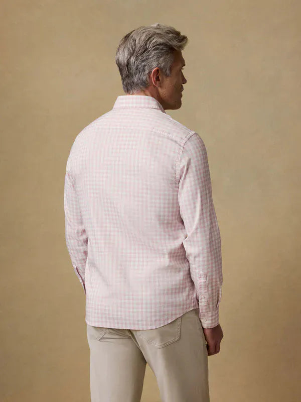 Faherty Sport Shirts The Movement™ Shirt in Rose White Gingham