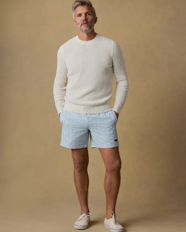 Faherty Sweaters Sunwashed Crewneck Sweater in White Shell