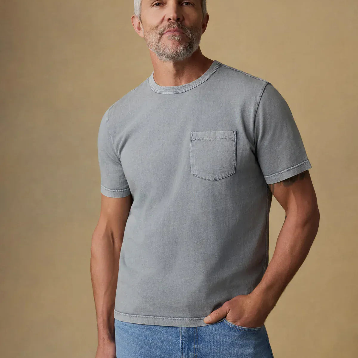 Faherty T-Shirts Short-Sleeve Recycled Cotton Tee in Lakeshore Grey