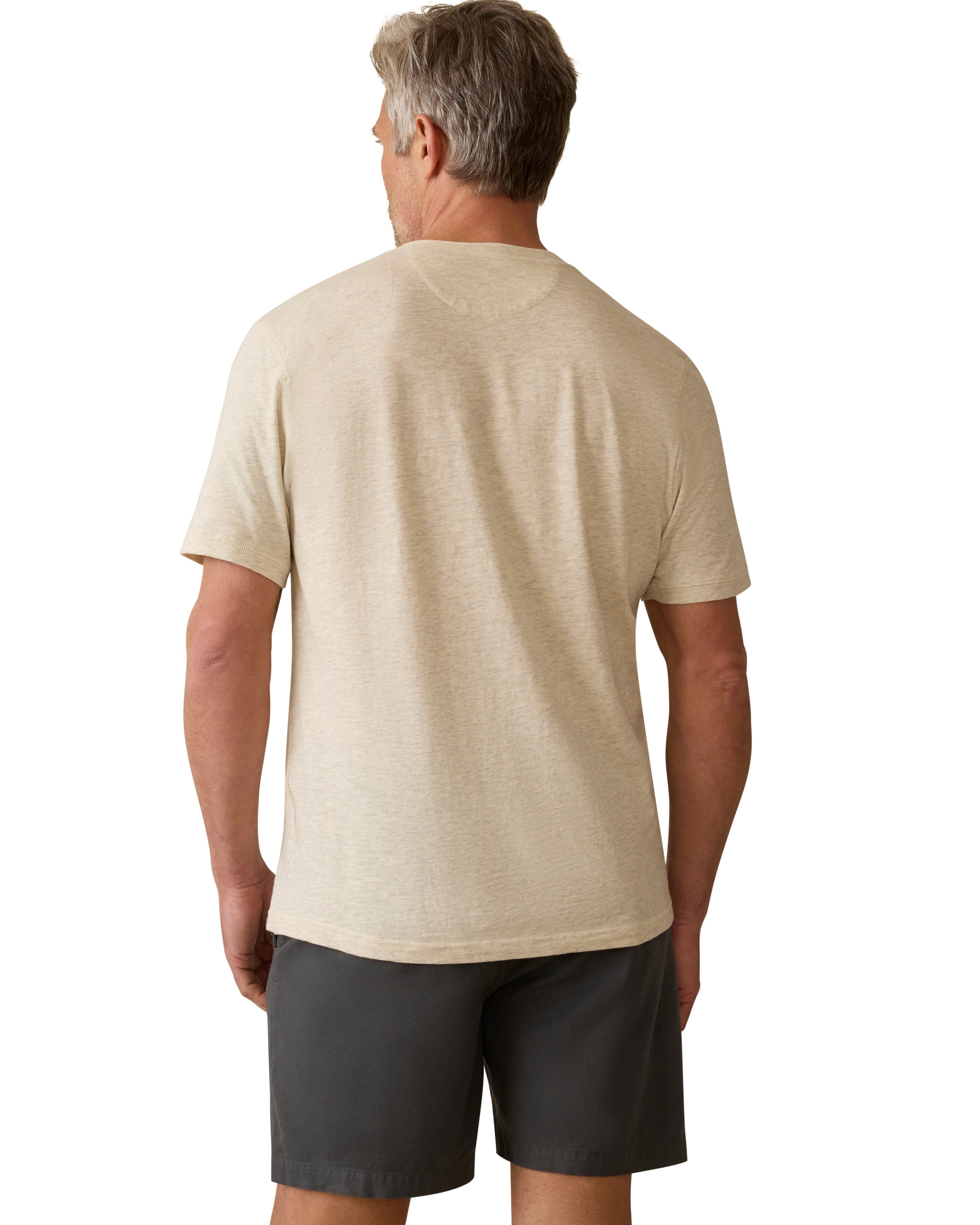 Faherty T-Shirts Short-Sleeve Sunwashed Henley - Island Dune Heather