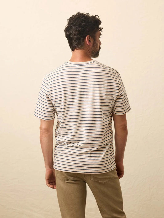Faherty T-Shirts Sunwashed Regenerative Tee
