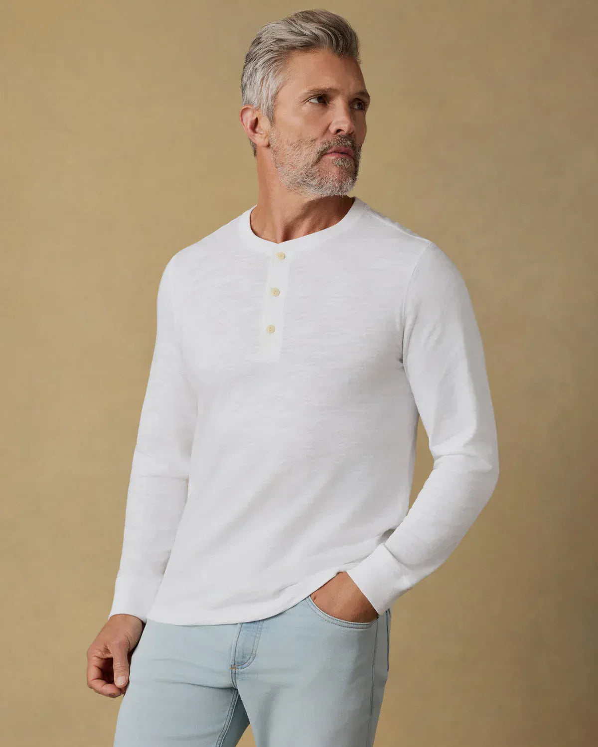 Faherty T-Shirts Sunwashed Slub Henley in White