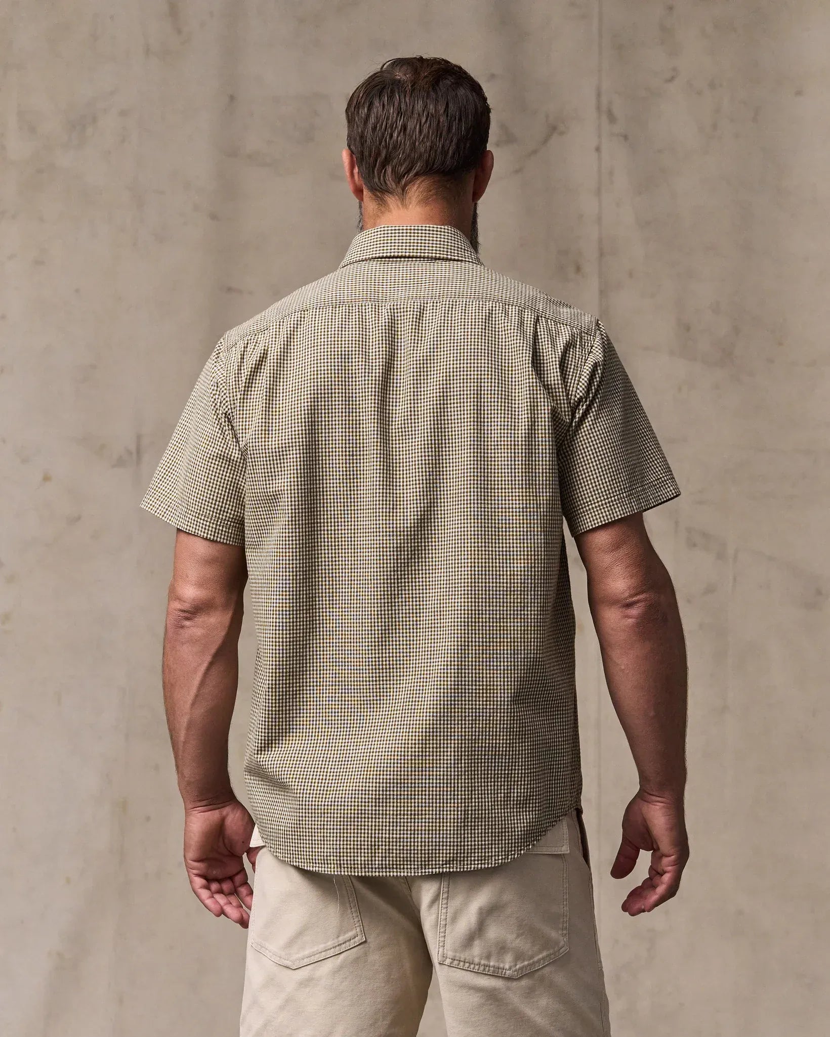 Filson Camp Shirt Short Sleeve Chambray Shirt in Coffee / Natural Plaid