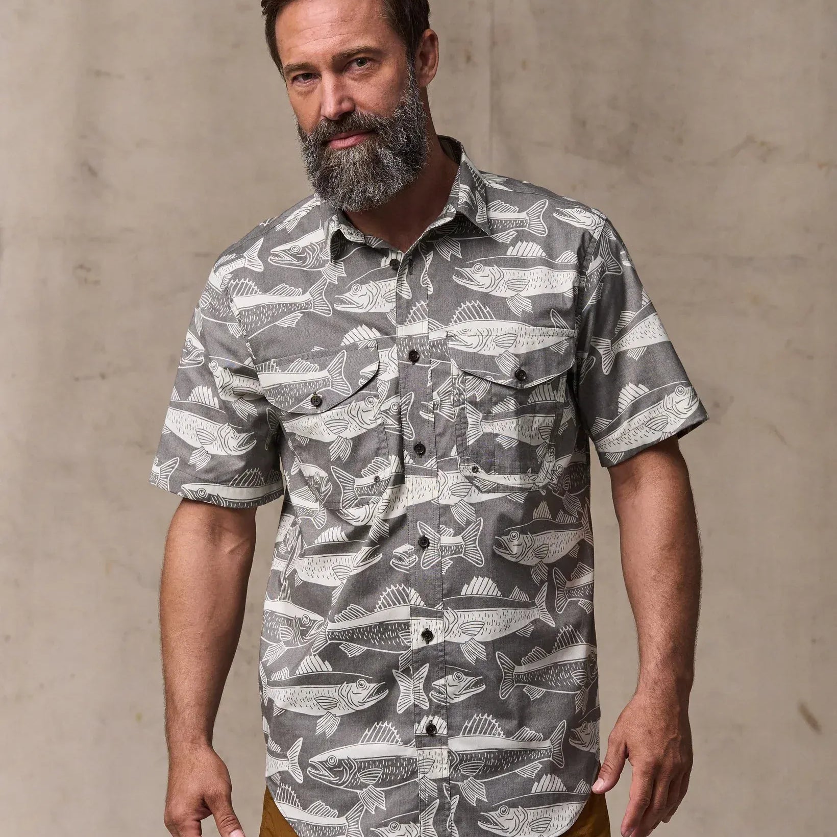 Filson Camp Shirt Twin Lakes Short Sleeve Sport Shirt in Beluga