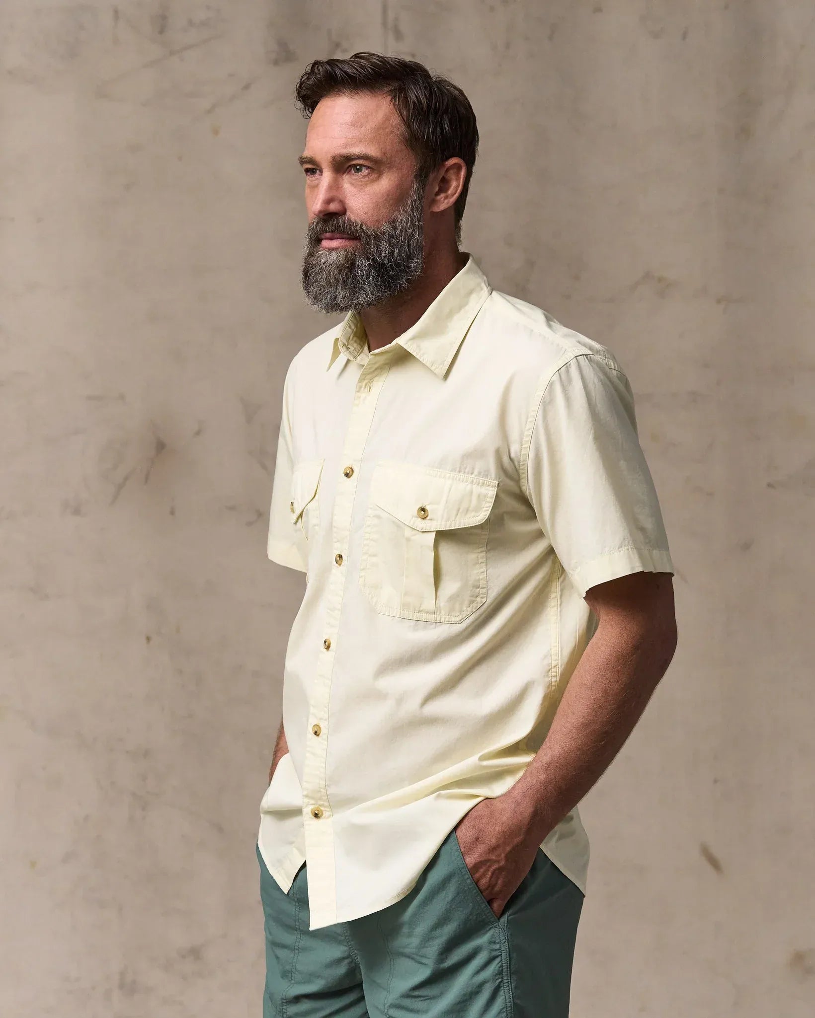 Filson Camp Shirt Washed Short Sleeve Feather Cloth Shirt in Ivory