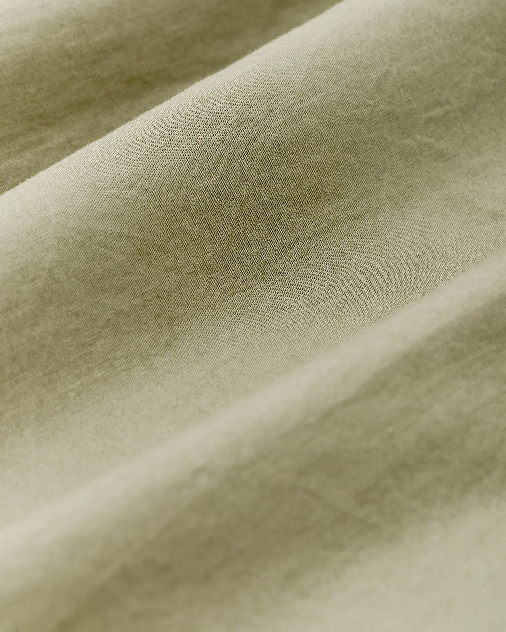 Filson Camp Shirt Washed Short Sleeve Feather Cloth Shirt in Lakebed