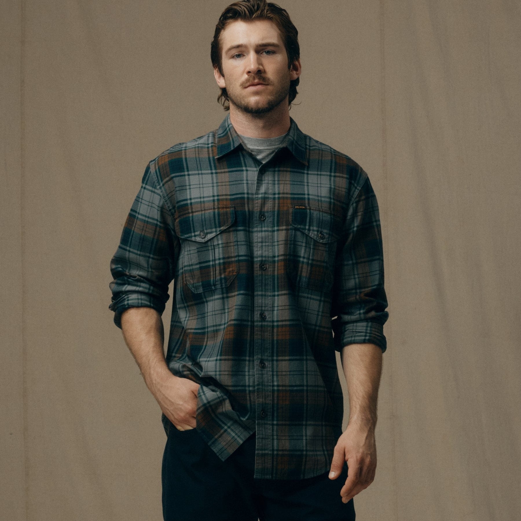 Filson Flannels & Overshirts GRAY / NAVY / MULTI PLAID / S Lightweight Alaskan Guide Shirt