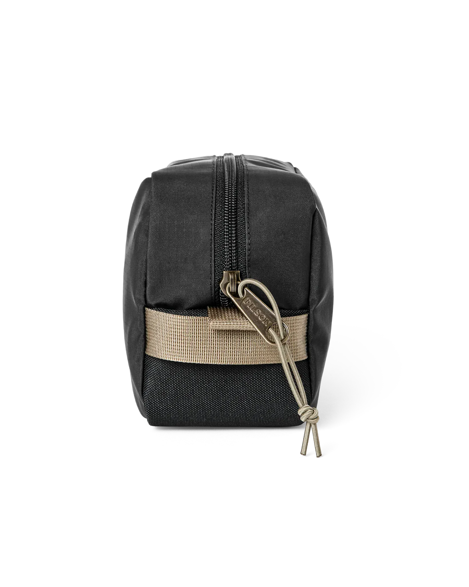Filson Luggage All-weather Travel Pack in Black