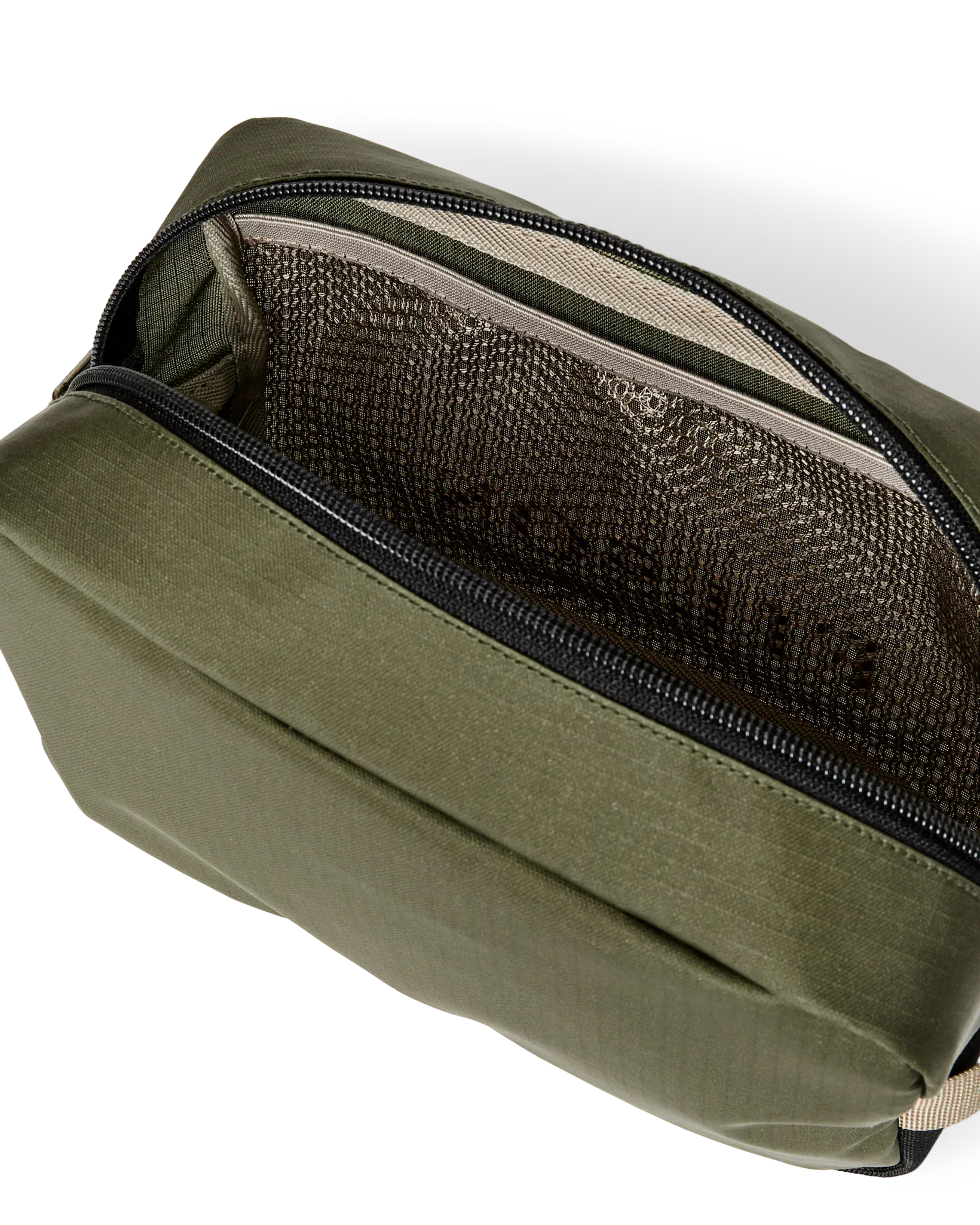 Filson Luggage All-weather Travel Pack in Olive