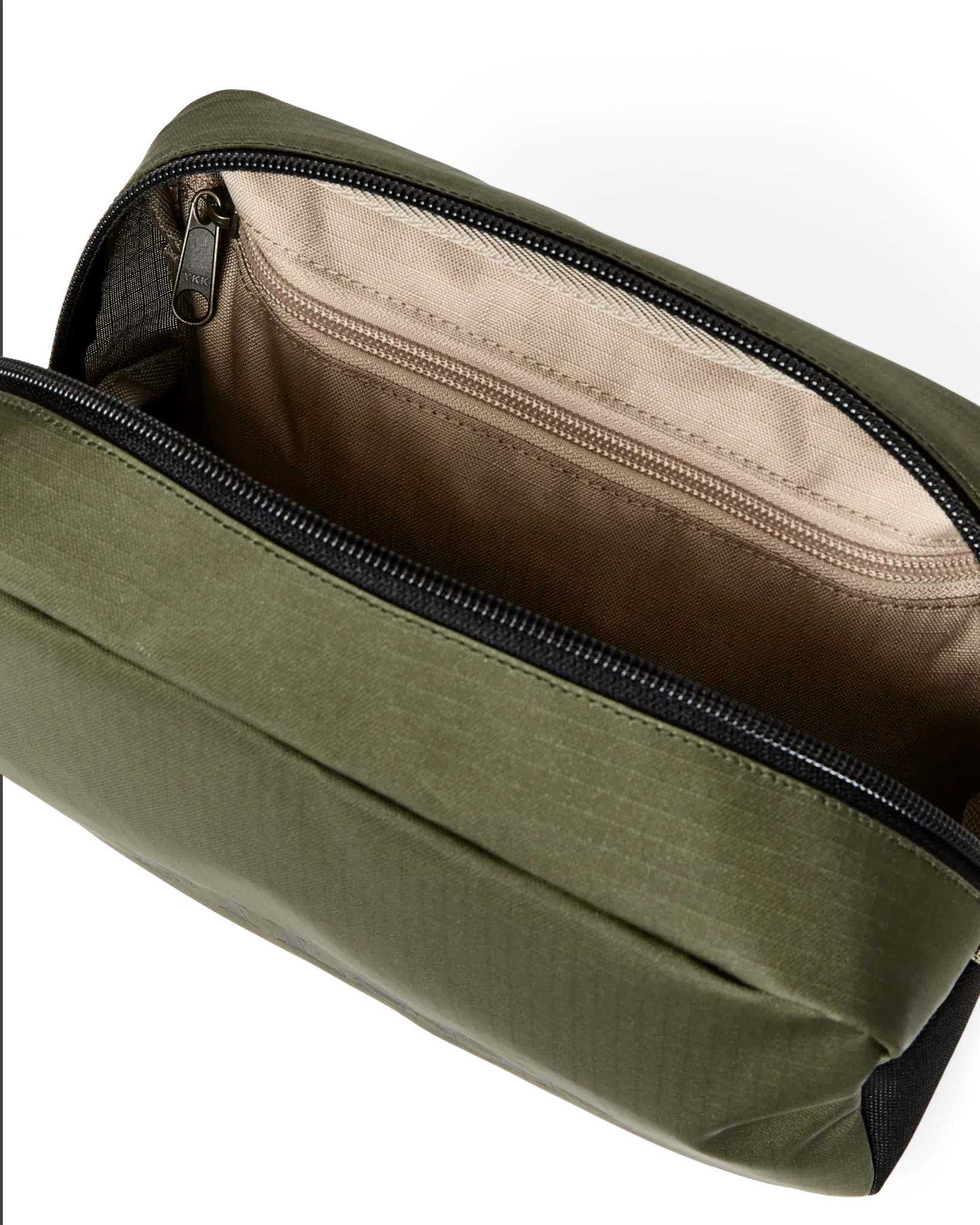 Filson Luggage All-weather Travel Pack in Olive