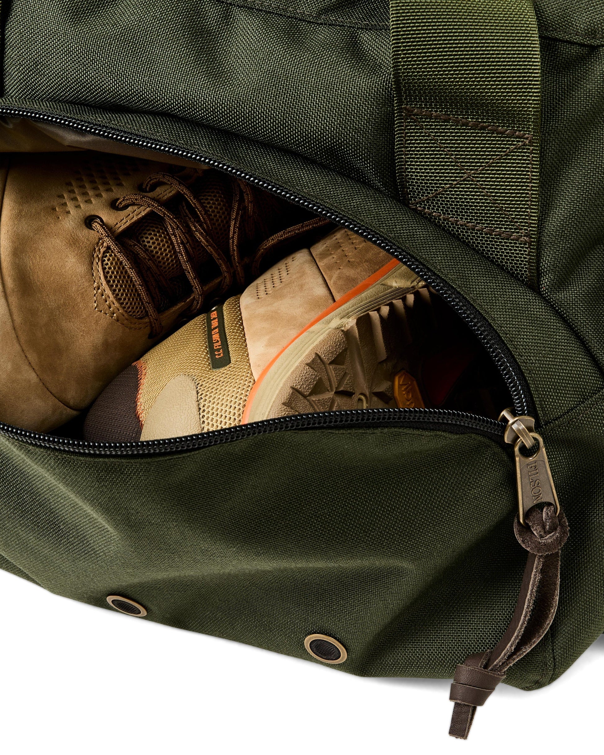 Filson Luggage Dryden Duffle Pack
