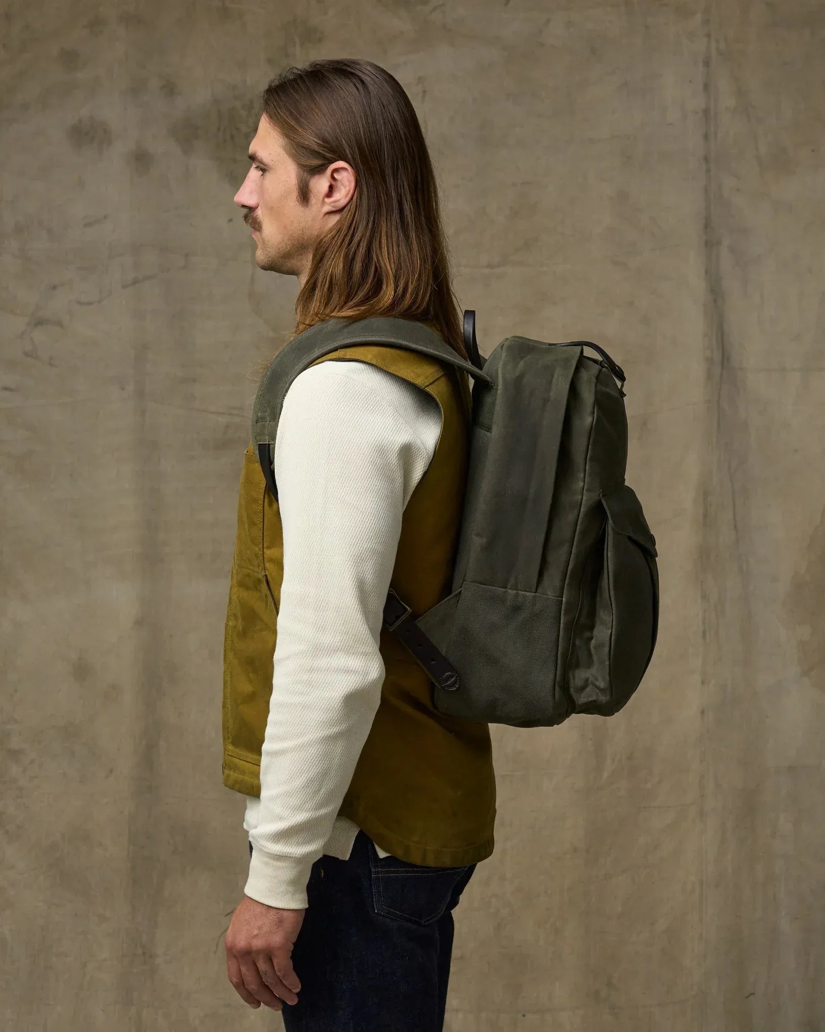 Filson Luggage Journeyman Backpack in Otter Green
