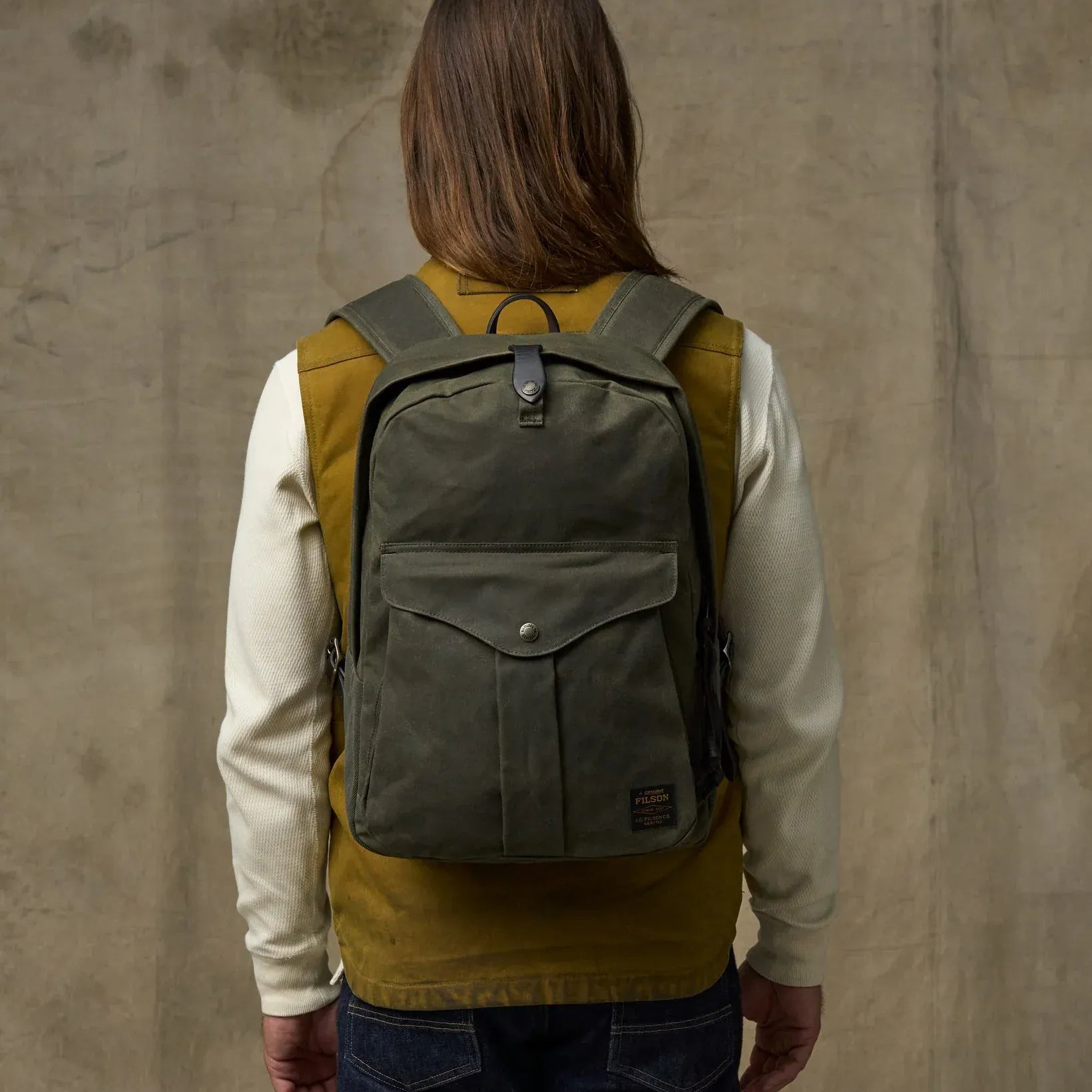 Filson Luggage Journeyman Backpack in Otter Green