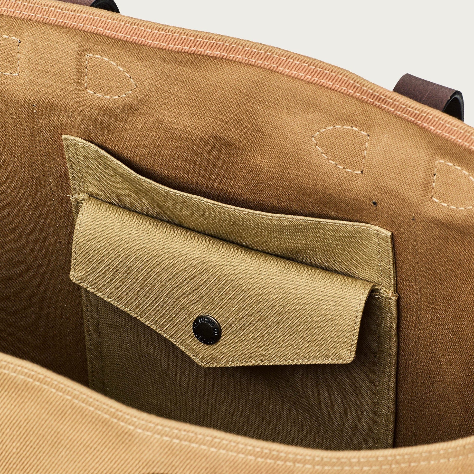 Filson Luggage large open tote bag