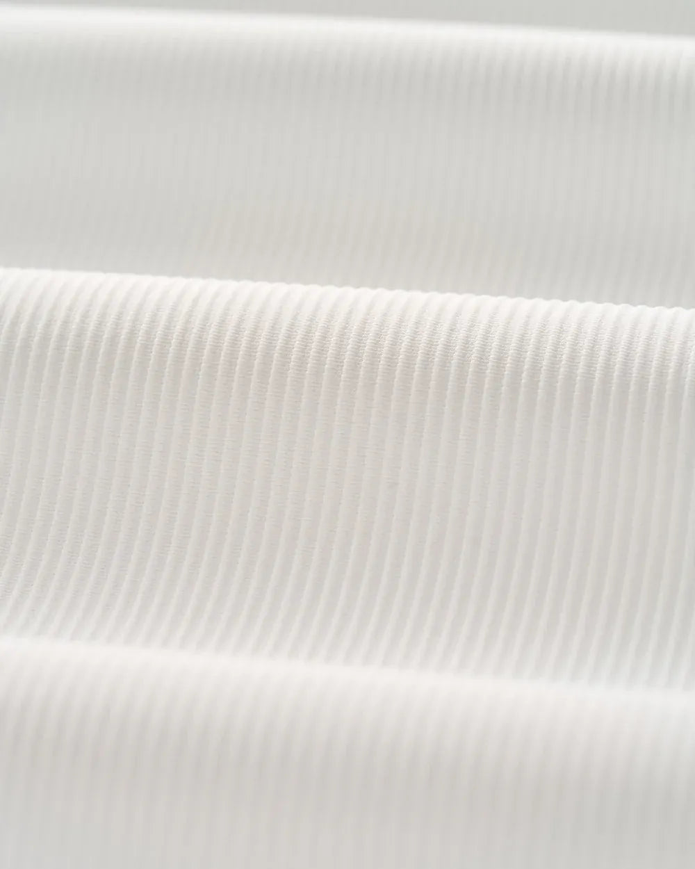 Johnnie-O 1/4 Zip Hoppin Ribbed Knit Performance 1/4 Zip Pullover