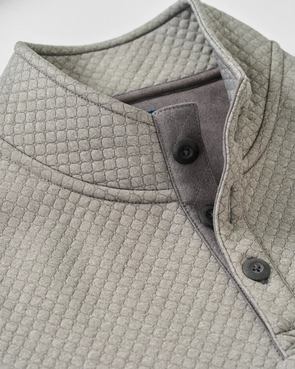 Johnnie-O 1/4 Zip Rockwells Diamond-Quilted Henley Pullover