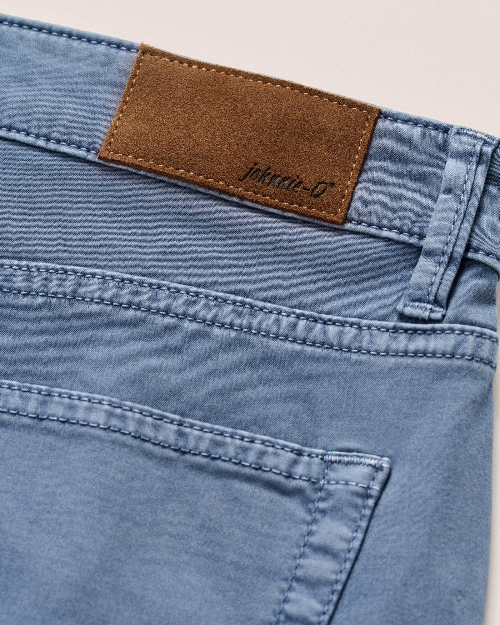 Johnnie-O 5-Pockets Carmel Sateen 5-Pocket Pant in Blue Horizon