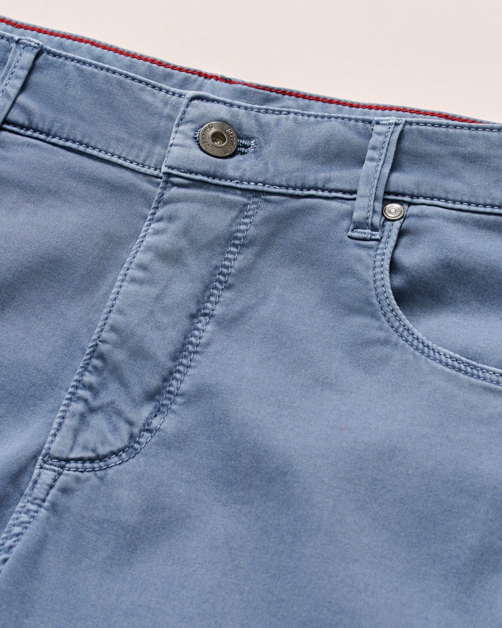 Johnnie-O 5-Pockets Carmel Sateen 5-Pocket Pant in Blue Horizon