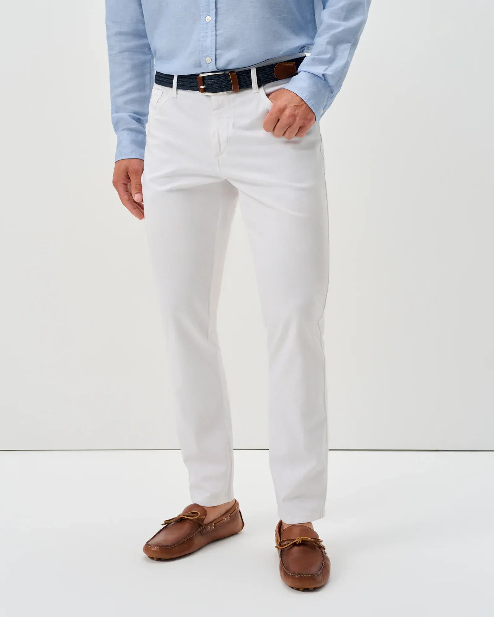 Johnnie-O 5-Pockets Carmel Sateen 5-Pocket Pant in White