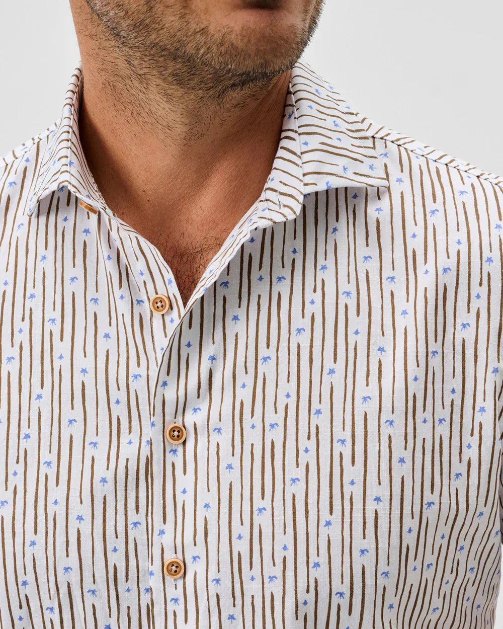 Johnnie-O Camp Shirt Cotton Blend Short Sleeve Button Down Shirt