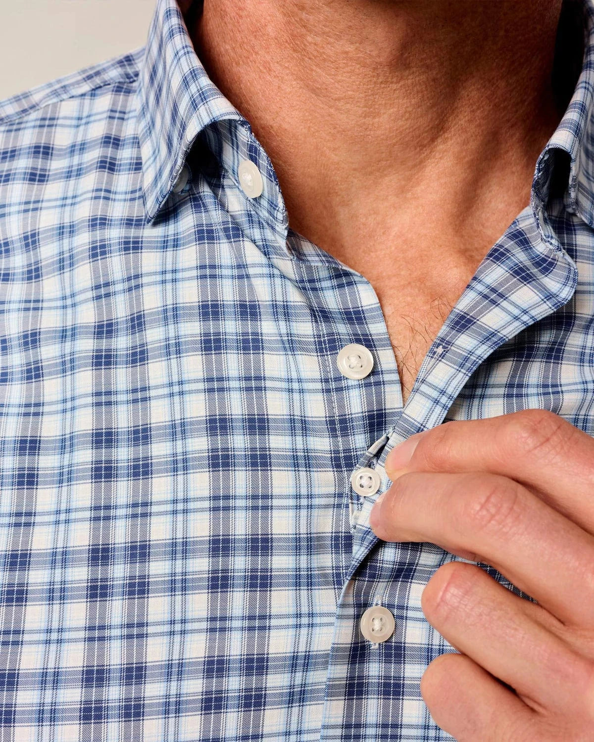 Johnnie-O Dress Shirts Featherweight Performance Button Down Shirt - Donovan
