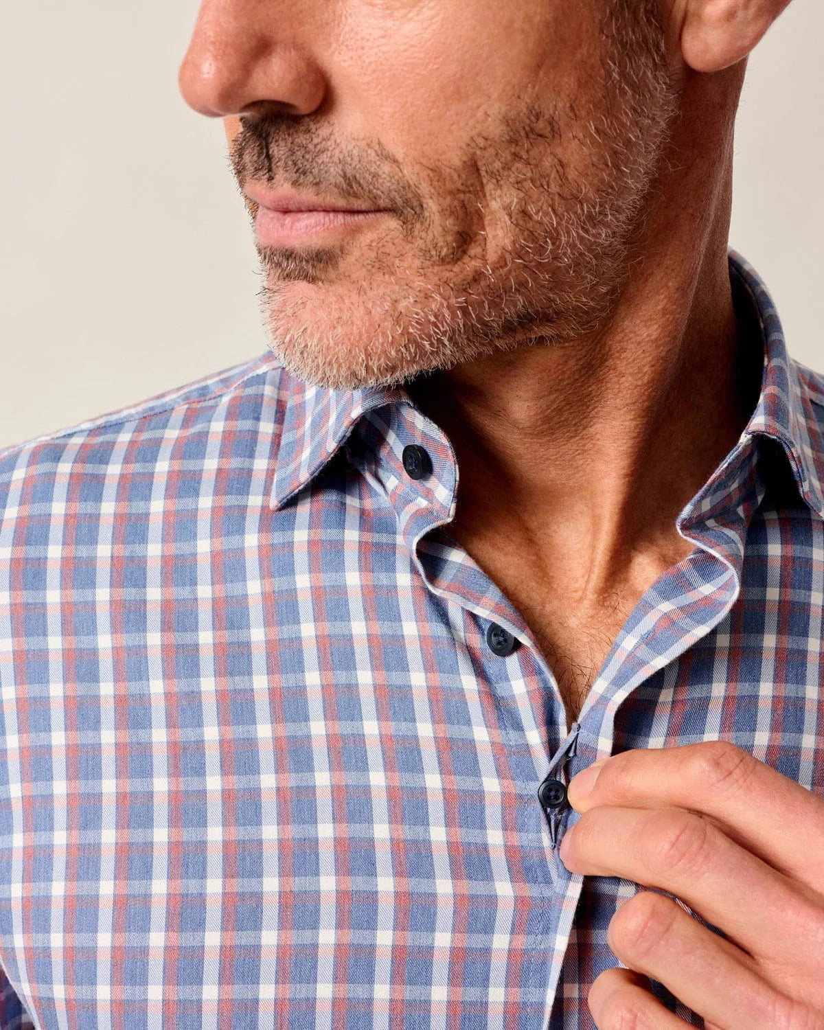 Johnnie-O Dress Shirts Natural Performance Button Down Shirt - Robertson