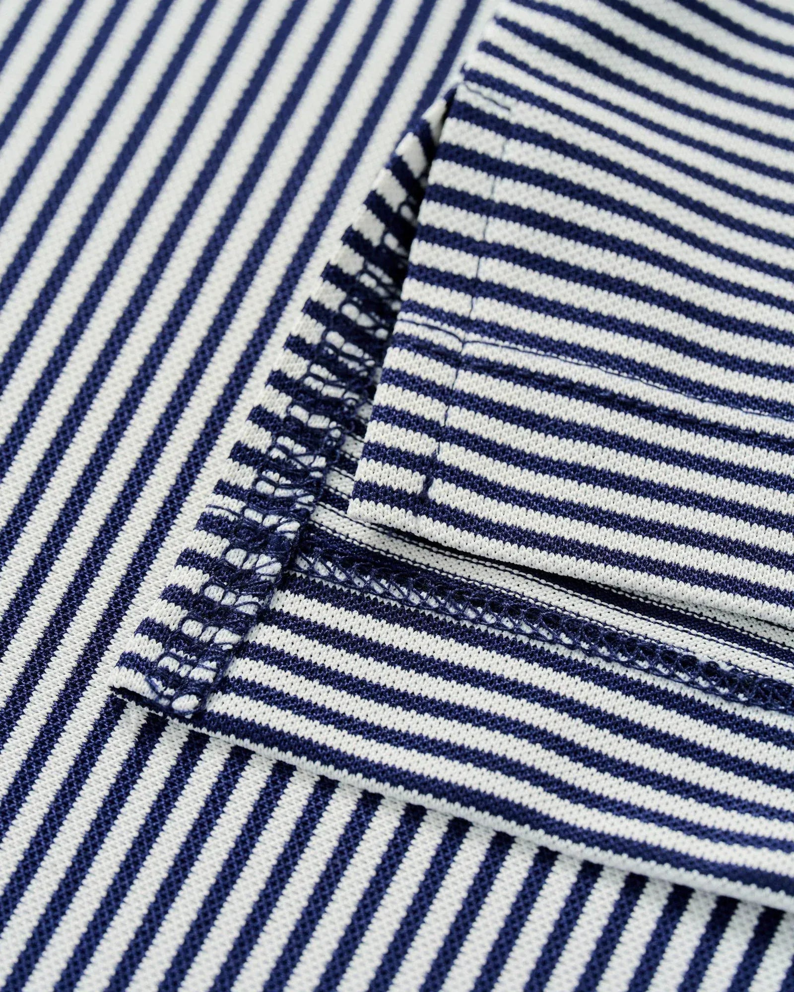 Johnnie-O Polos Dru Performance Mesh Polo in Navy