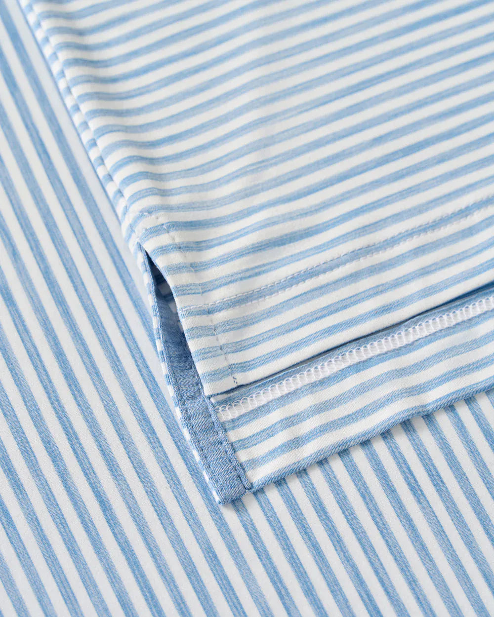 Johnnie-O Polos Performance Featherweight Polo