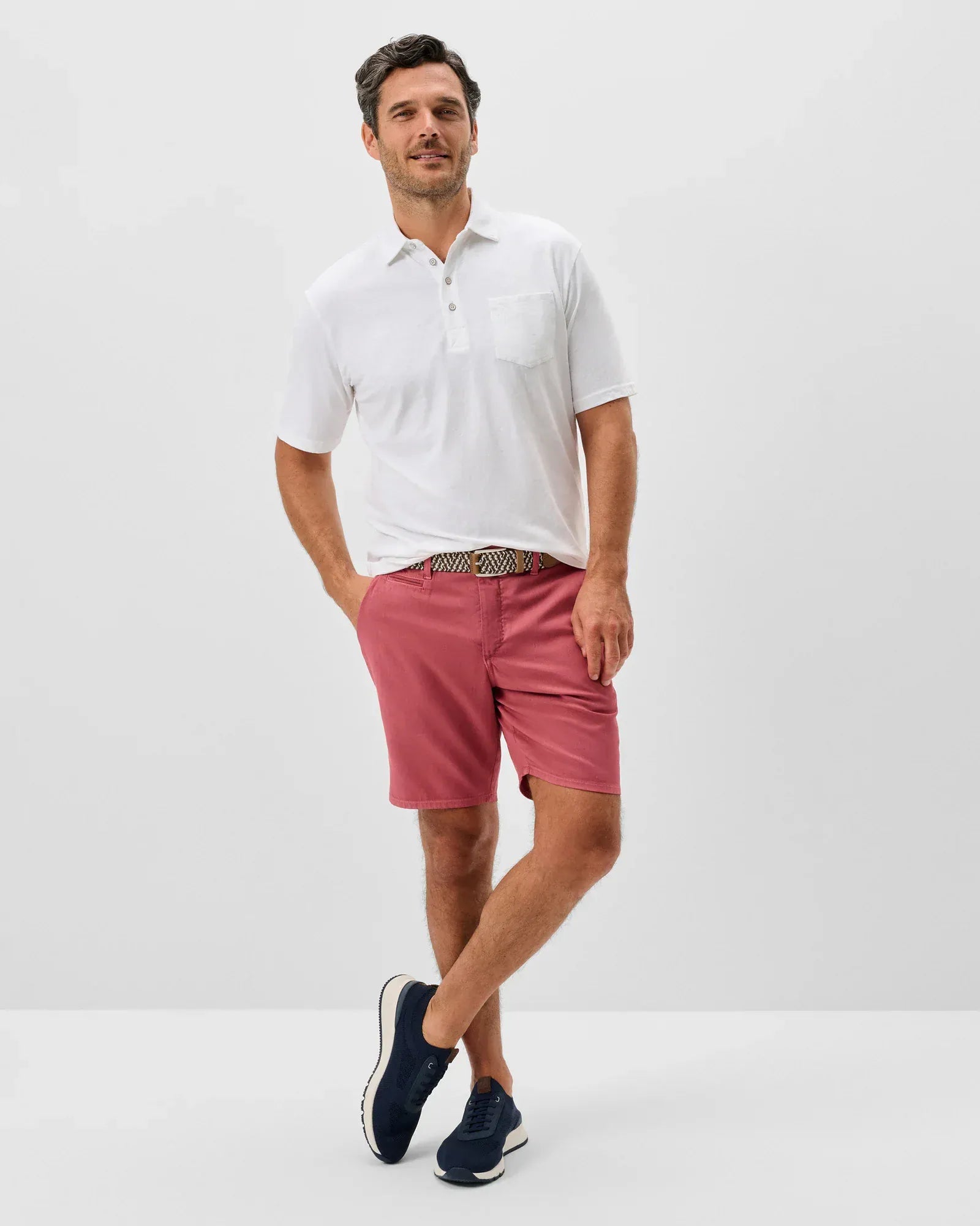 Johnnie-O Shorts Nassau Cotton Blend Shorts in Washed Red