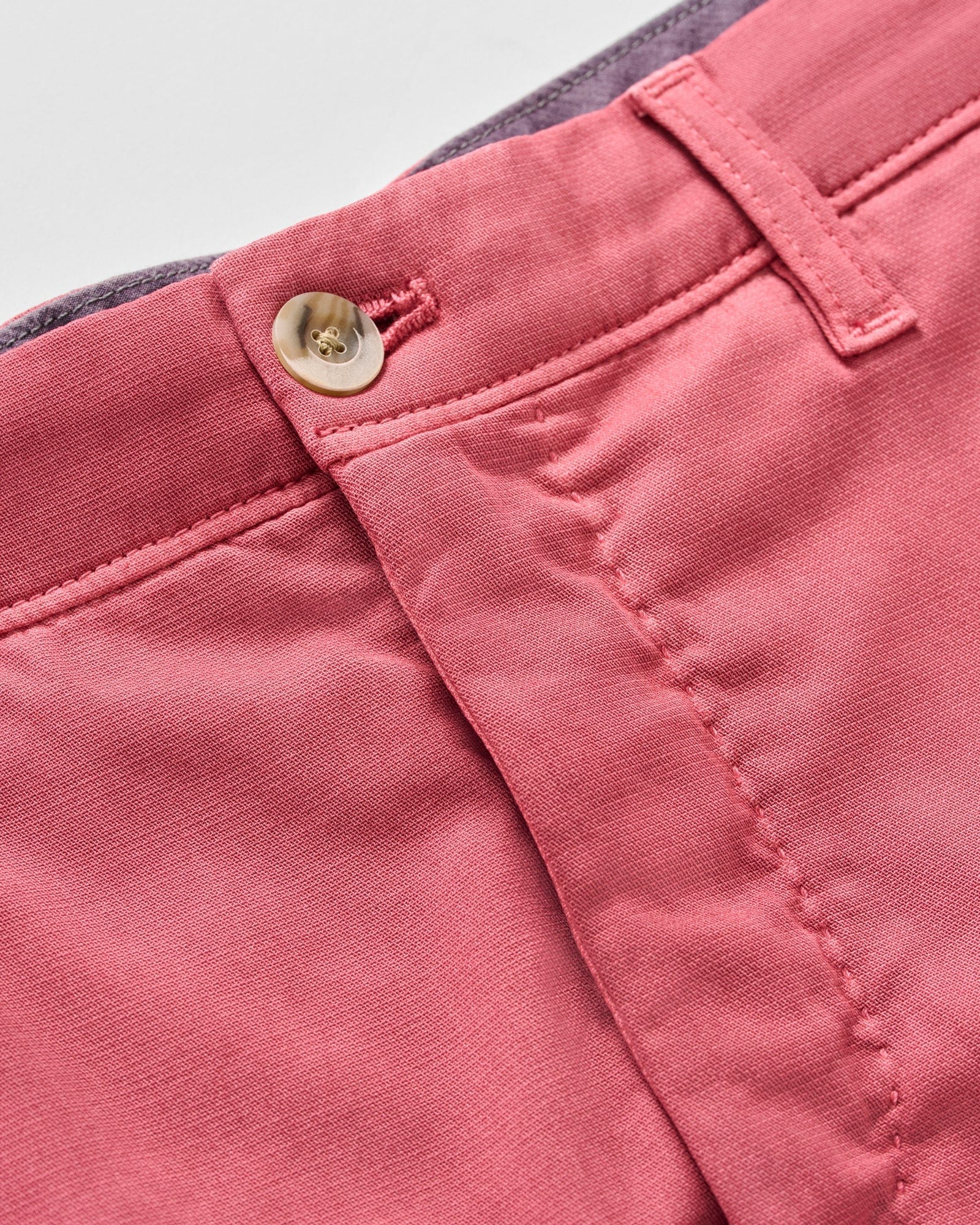 Johnnie-O Shorts Nassau Cotton Blend Shorts in Washed Red