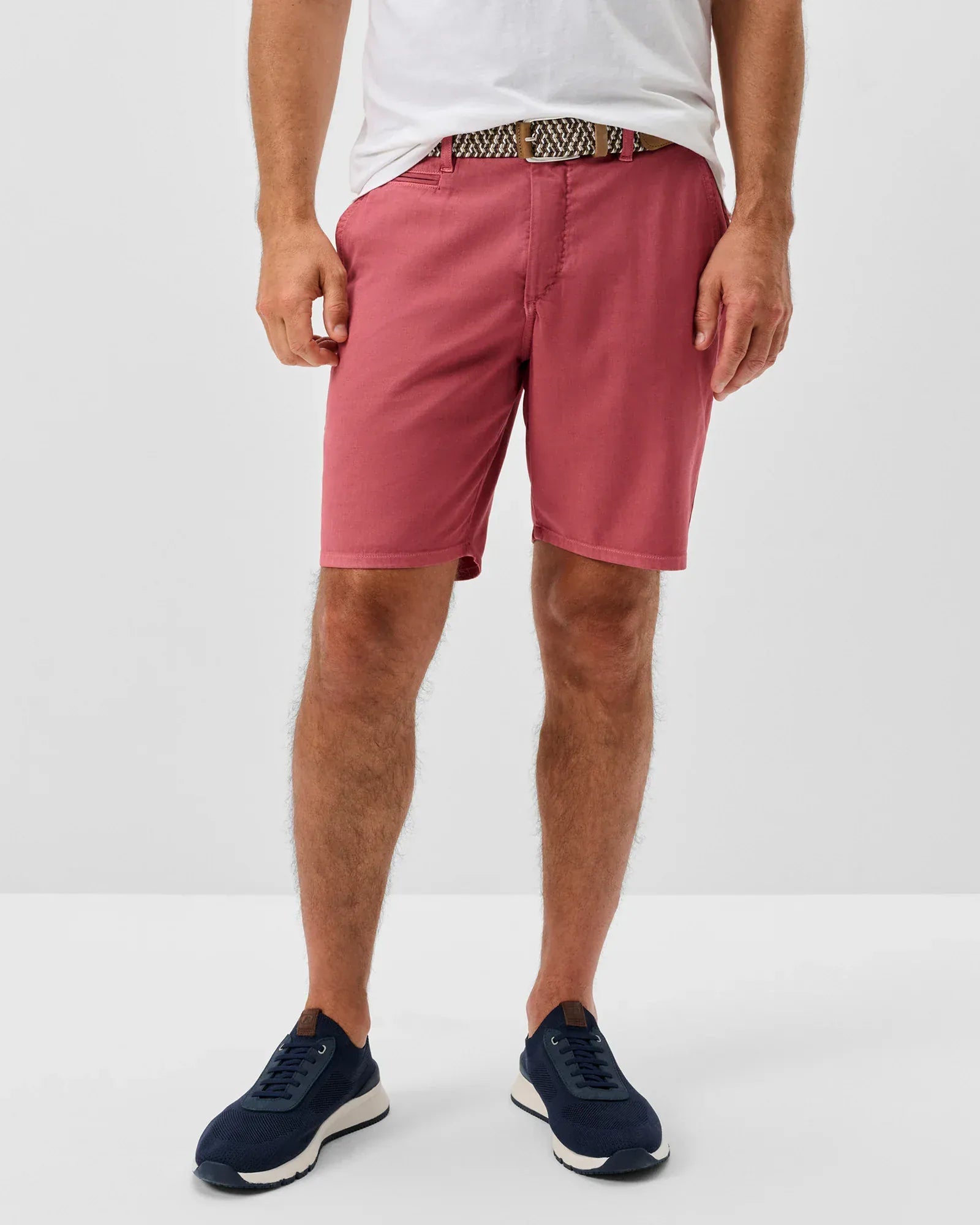 Johnnie-O Shorts Nassau Cotton Blend Shorts in Washed Red