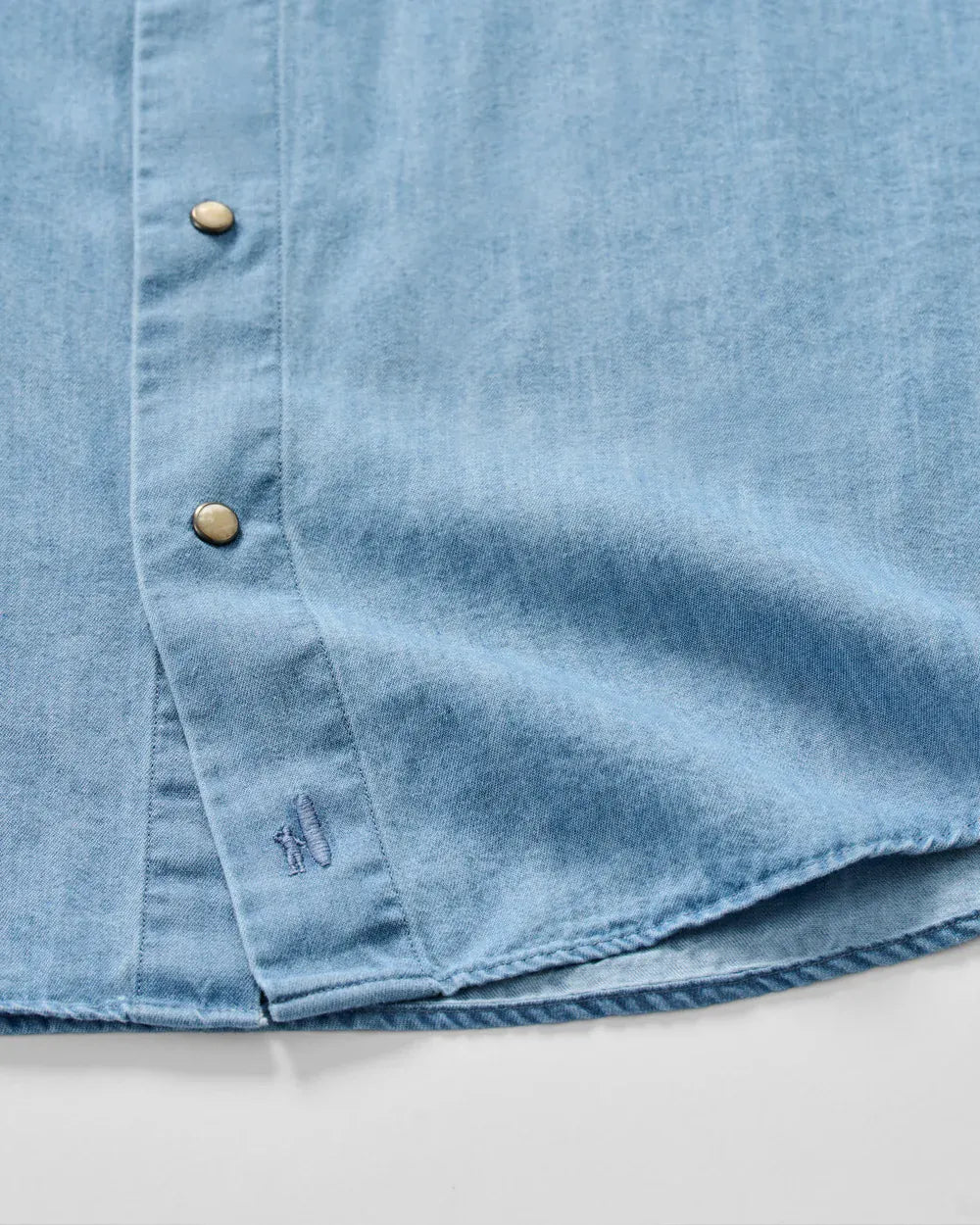 Johnnie-O Sport Shirts Chambray Snap Top Shelf Button Down