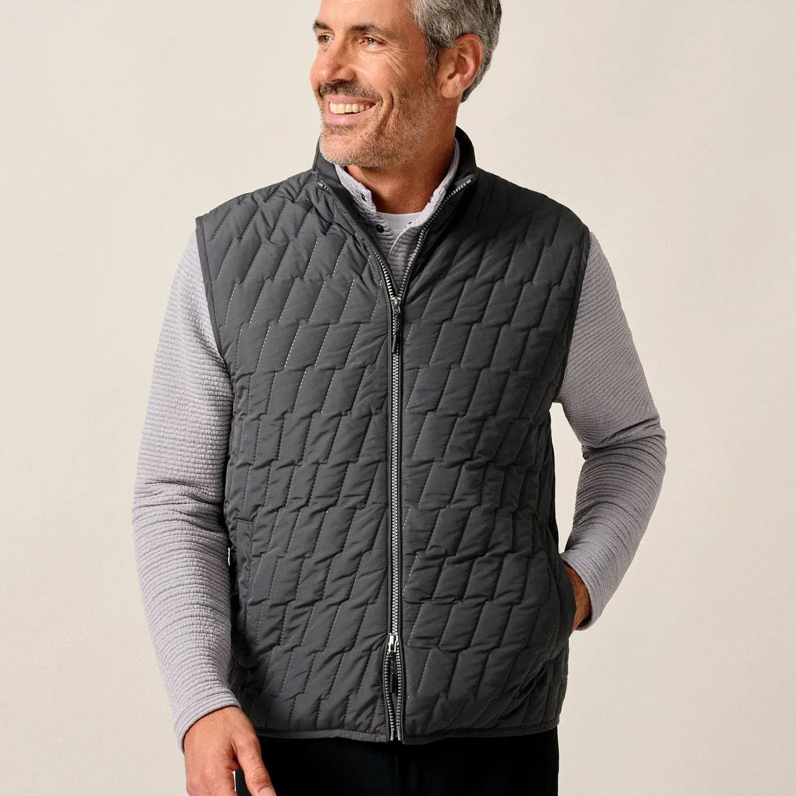 Johnnie-O Vest Belfry Quilted Puffer Vest in Dark Gray