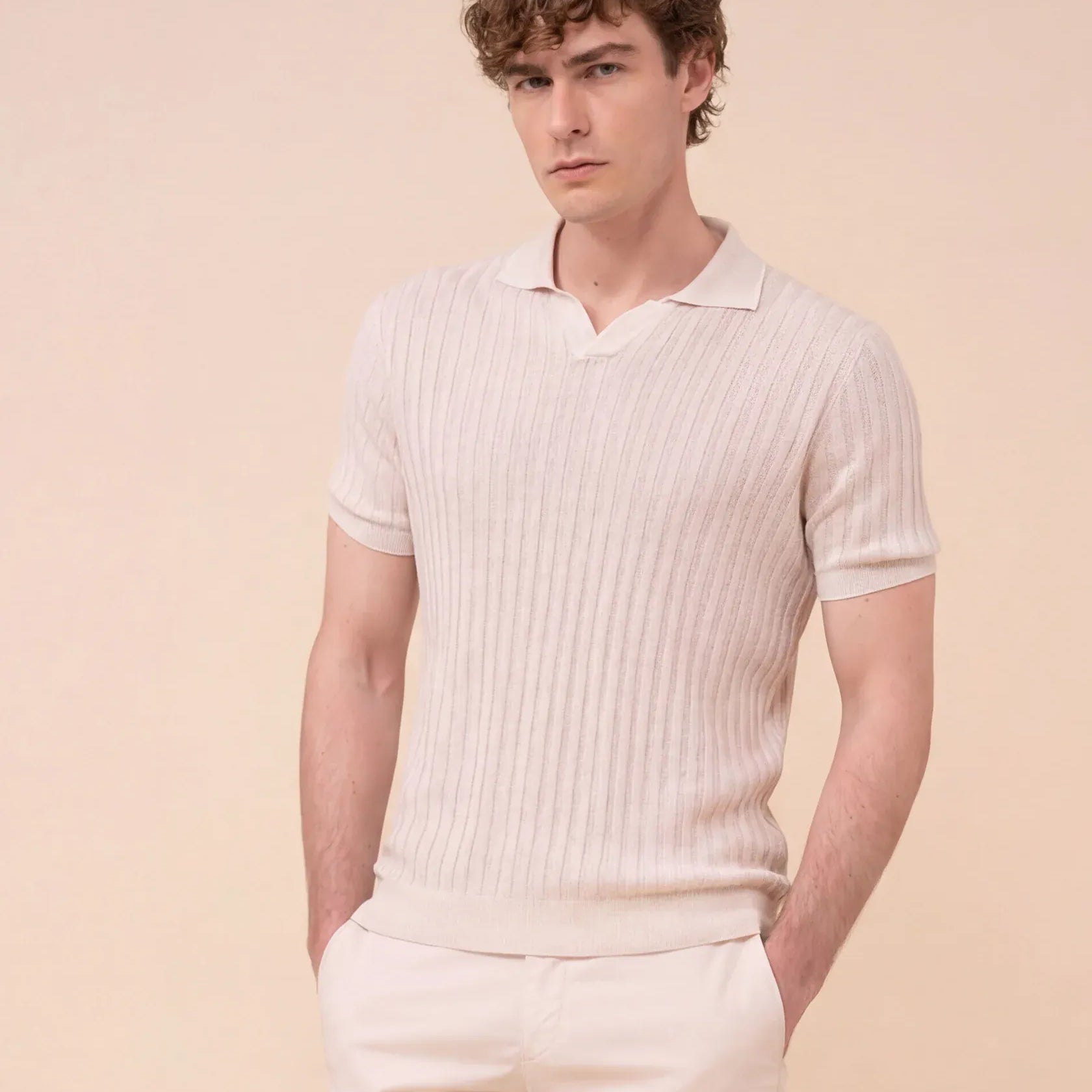 Luigi Fedeli Polos Soul Cotton and Linen Ribbed V-Neck Polo in Cream