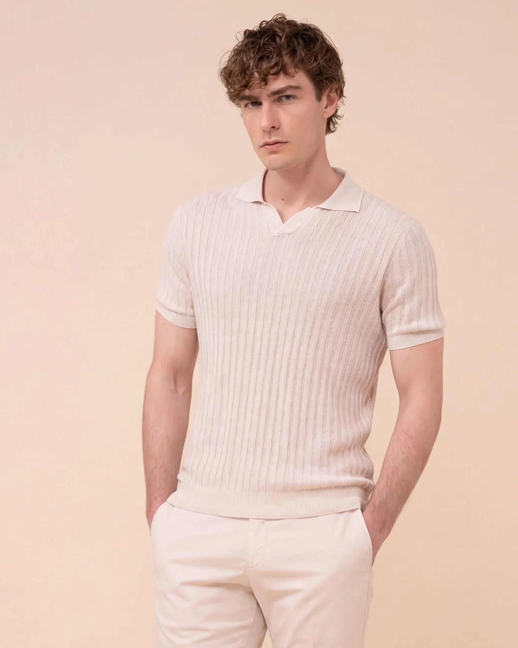 Luigi Fedeli Polos Soul Cotton and Linen Ribbed V-Neck Polo in Cream