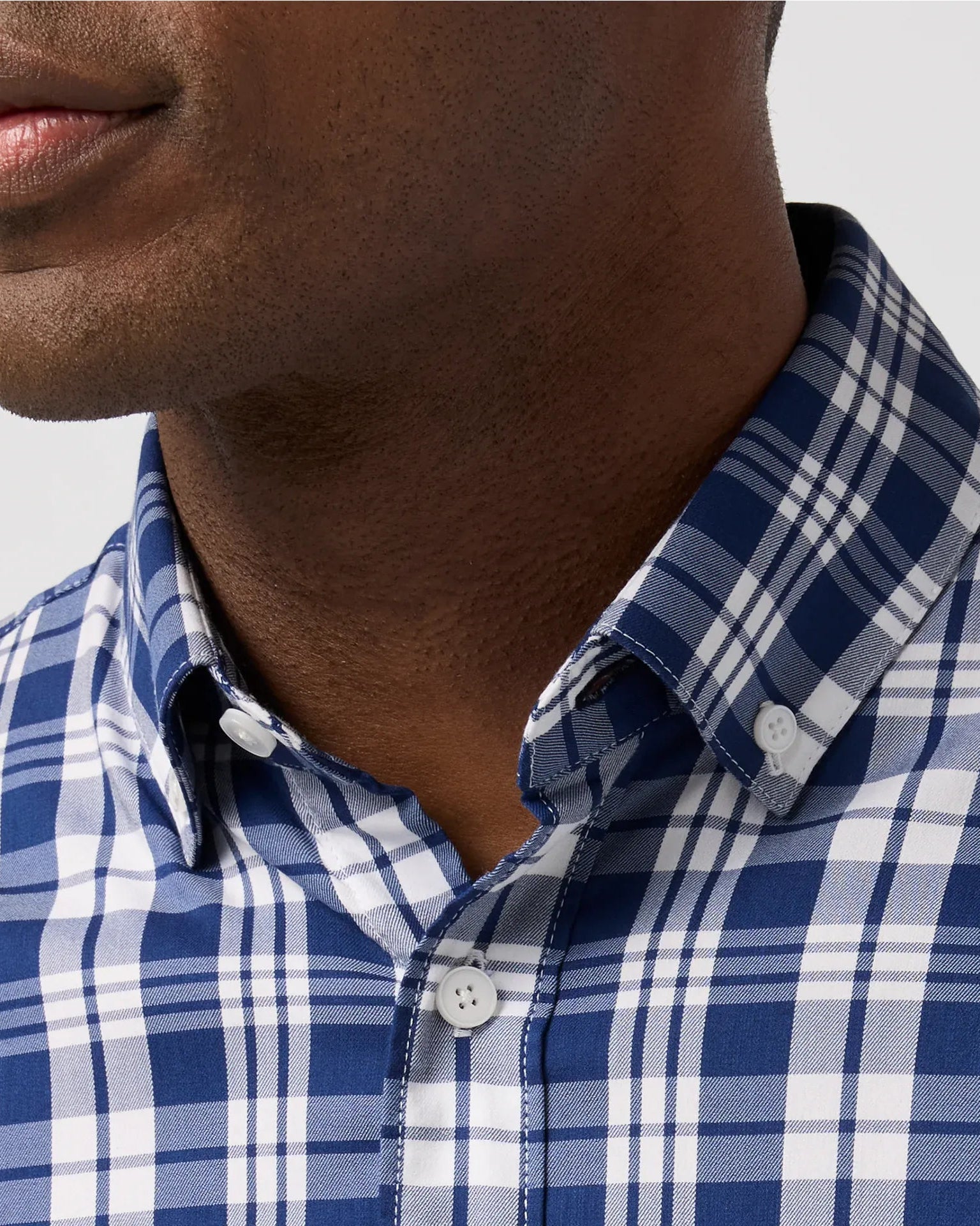 Mizzen & Main Sport Shirts Kennedy Shirt in Midnight Navy Beckett Plaid