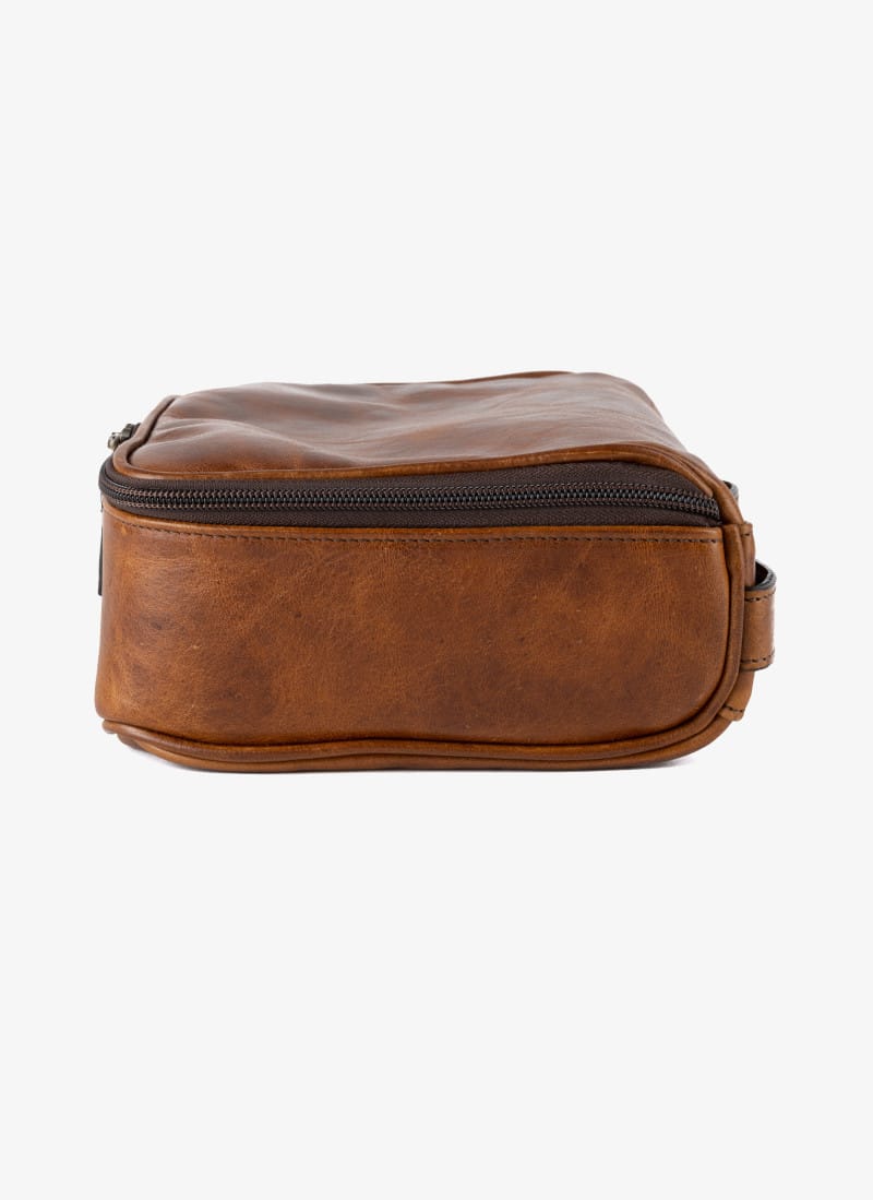 Moore & Giles Inc. Luggage TITAN MILLED HONEY Donald Leather Wash Kit