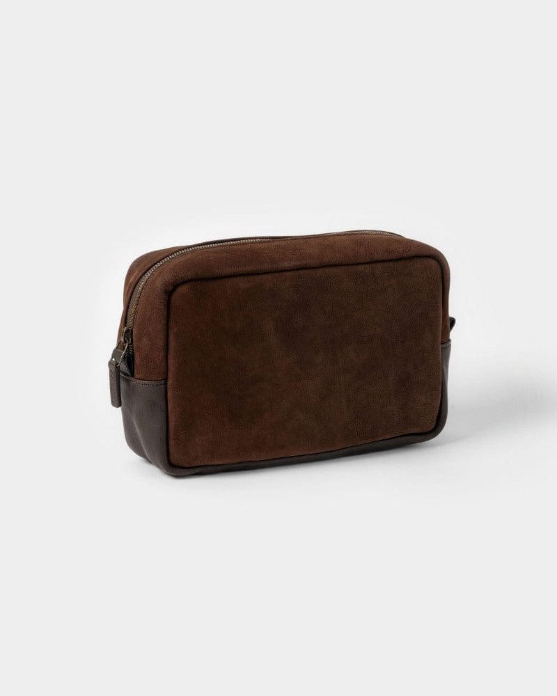 Moore & Giles Luggage Reclaimed Wash Bag - Griffin Chocolate Suede & Heirloom Cigar