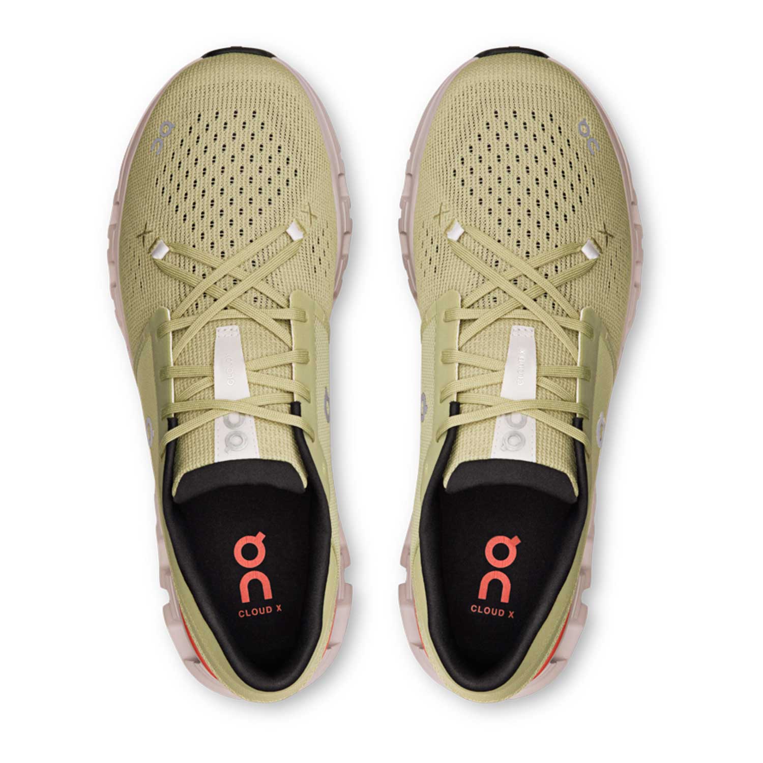 On Shoes Cloud X4